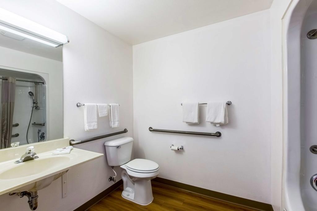 Motel 6-Baraboo, Wi - Lake Delton-Wisconsin Dells Luaran gambar